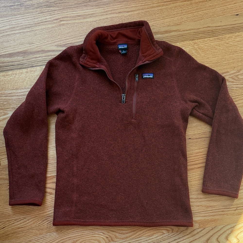 Patagonia youth brick red Better Sweater